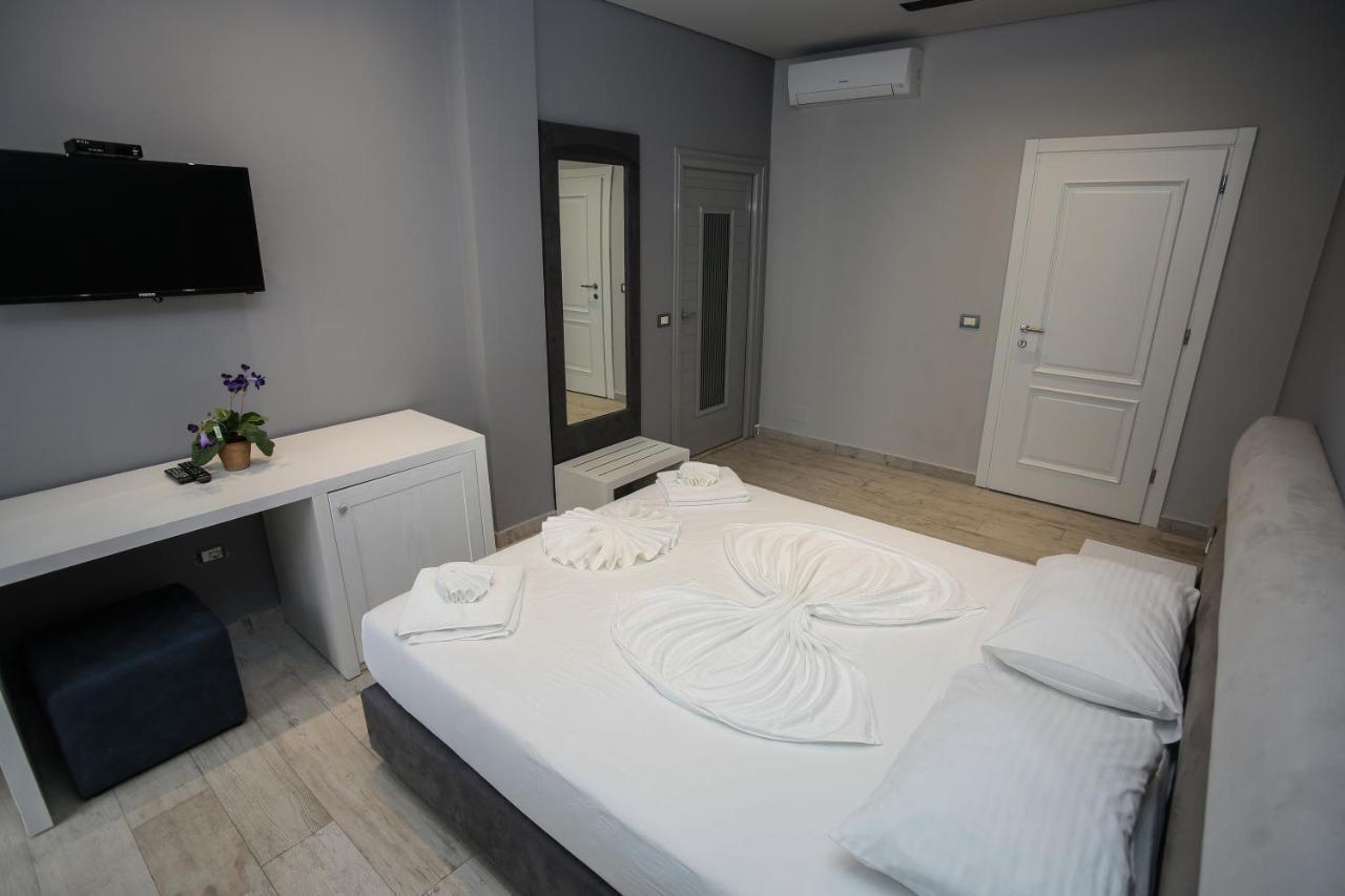 Lubjana Hotel ドゥラス エクステリア 写真